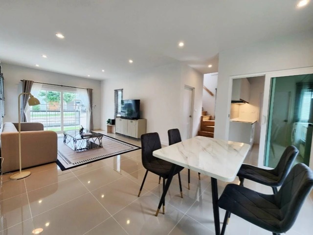 ประกาศฟรี! ซื้อ-ขาย-เช่า คอนโด บ้าน ทาวน์โฮม ที่ดิน และพื้นที่เชิงพาณิชย์ทั่วประเทศไทย ทุกทำเล ทุกงบประมาณ ไม่มีค่าใช้จ่าย ลงง่าย ขายไว เข้าถึงผู้ซื้อโดยตรง 5 165874pic4.jpg