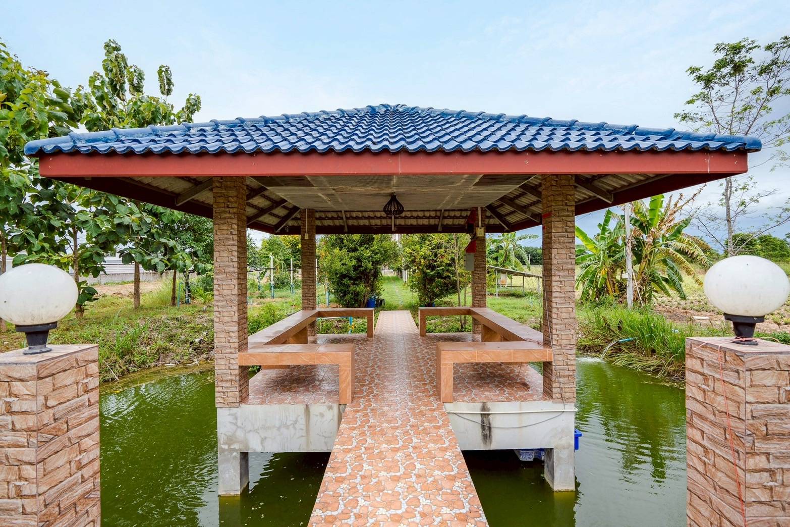 ประกาศฟรี! ซื้อ-ขาย-เช่า คอนโด บ้าน ทาวน์โฮม ที่ดิน และพื้นที่เชิงพาณิชย์ทั่วประเทศไทย ทุกทำเล ทุกงบประมาณ ไม่มีค่าใช้จ่าย ลงง่าย ขายไว เข้าถึงผู้ซื้อโดยตรง 4 319260pic3.jpg