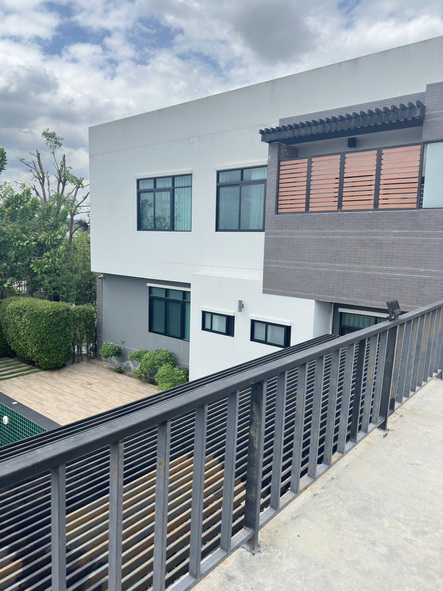 ประกาศฟรี! ซื้อ-ขาย-เช่า คอนโด บ้าน ทาวน์โฮม ที่ดิน และพื้นที่เชิงพาณิชย์ทั่วประเทศไทย ทุกทำเล ทุกงบประมาณ ไม่มีค่าใช้จ่าย ลงง่าย ขายไว เข้าถึงผู้ซื้อโดยตรง 5 158560pic4.jpg