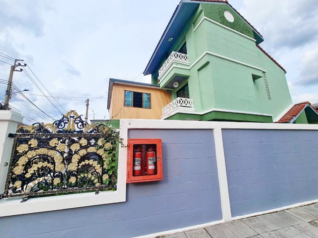 ประกาศฟรี! ซื้อ-ขาย-เช่า คอนโด บ้าน ทาวน์โฮม ที่ดิน และพื้นที่เชิงพาณิชย์ทั่วประเทศไทย ทุกทำเล ทุกงบประมาณ ไม่มีค่าใช้จ่าย ลงง่าย ขายไว เข้าถึงผู้ซื้อโดยตรง 3 166533pic2.jpg