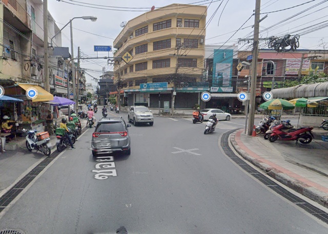 ประกาศฟรี! ซื้อ-ขาย-เช่า คอนโด บ้าน ทาวน์โฮม ที่ดิน และพื้นที่เชิงพาณิชย์ทั่วประเทศไทย ทุกทำเล ทุกงบประมาณ ไม่มีค่าใช้จ่าย ลงง่าย ขายไว เข้าถึงผู้ซื้อโดยตรง 5 165982pic4.jpg