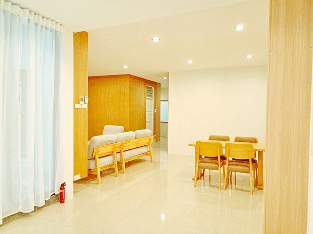 ประกาศฟรี! ซื้อ-ขาย-เช่า คอนโด บ้าน ทาวน์โฮม ที่ดิน และพื้นที่เชิงพาณิชย์ทั่วประเทศไทย ทุกทำเล ทุกงบประมาณ ไม่มีค่าใช้จ่าย ลงง่าย ขายไว เข้าถึงผู้ซื้อโดยตรง 4 266217pic3.jpg