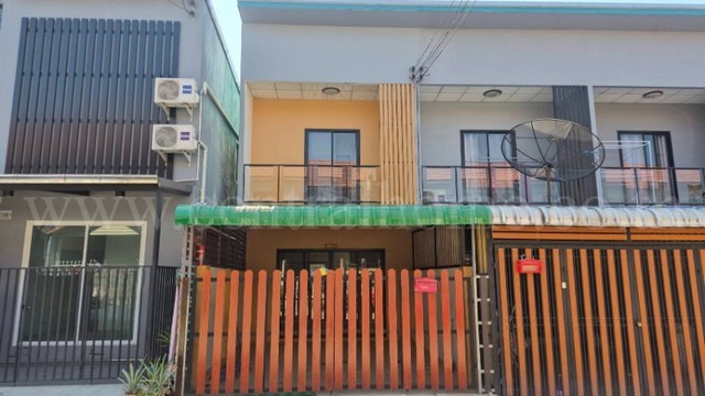 ประกาศฟรี! ซื้อ-ขาย-เช่า คอนโด บ้าน ทาวน์โฮม ที่ดิน และพื้นที่เชิงพาณิชย์ทั่วประเทศไทย ทุกทำเล ทุกงบประมาณ ไม่มีค่าใช้จ่าย ลงง่าย ขายไว เข้าถึงผู้ซื้อโดยตรง 2 243270pic1.jpg