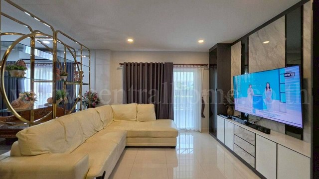ประกาศฟรี! ซื้อ-ขาย-เช่า คอนโด บ้าน ทาวน์โฮม ที่ดิน และพื้นที่เชิงพาณิชย์ทั่วประเทศไทย ทุกทำเล ทุกงบประมาณ ไม่มีค่าใช้จ่าย ลงง่าย ขายไว เข้าถึงผู้ซื้อโดยตรง 3 264509pic2.jpg