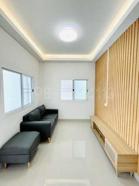 ประกาศฟรี! ซื้อ-ขาย-เช่า คอนโด บ้าน ทาวน์โฮม ที่ดิน และพื้นที่เชิงพาณิชย์ทั่วประเทศไทย ทุกทำเล ทุกงบประมาณ ไม่มีค่าใช้จ่าย ลงง่าย ขายไว เข้าถึงผู้ซื้อโดยตรง 4 318589pic3.jpg