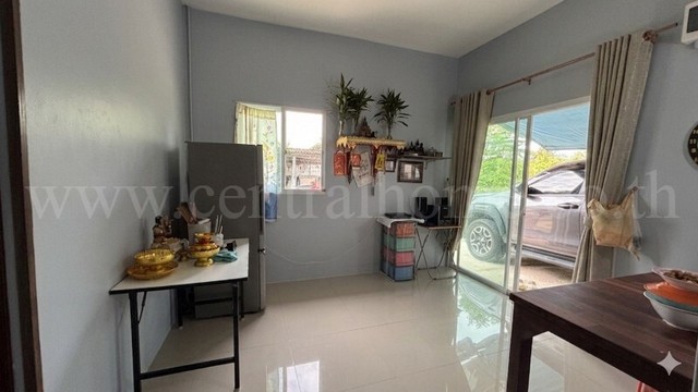 ประกาศฟรี! ซื้อ-ขาย-เช่า คอนโด บ้าน ทาวน์โฮม ที่ดิน และพื้นที่เชิงพาณิชย์ทั่วประเทศไทย ทุกทำเล ทุกงบประมาณ ไม่มีค่าใช้จ่าย ลงง่าย ขายไว เข้าถึงผู้ซื้อโดยตรง 4 294878pic3.jpg