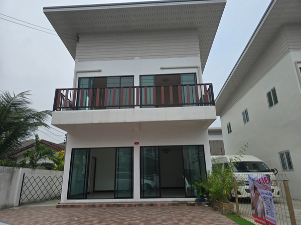 ประกาศฟรี! ซื้อ-ขาย-เช่า คอนโด บ้าน ทาวน์โฮม ที่ดิน และพื้นที่เชิงพาณิชย์ทั่วประเทศไทย ทุกทำเล ทุกงบประมาณ ไม่มีค่าใช้จ่าย ลงง่าย ขายไว เข้าถึงผู้ซื้อโดยตรง 2 525372pic1.jpg