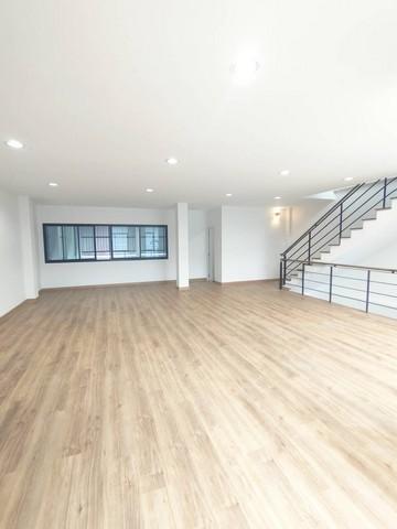 ประกาศฟรี! ซื้อ-ขาย-เช่า คอนโด บ้าน ทาวน์โฮม ที่ดิน และพื้นที่เชิงพาณิชย์ทั่วประเทศไทย ทุกทำเล ทุกงบประมาณ ไม่มีค่าใช้จ่าย ลงง่าย ขายไว เข้าถึงผู้ซื้อโดยตรง 5 524062pic4.jpg