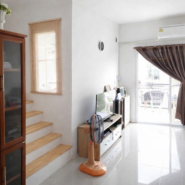 ประกาศฟรี! ซื้อ-ขาย-เช่า คอนโด บ้าน ทาวน์โฮม ที่ดิน และพื้นที่เชิงพาณิชย์ทั่วประเทศไทย ทุกทำเล ทุกงบประมาณ ไม่มีค่าใช้จ่าย ลงง่าย ขายไว เข้าถึงผู้ซื้อโดยตรง 5 268822pic4.jpg