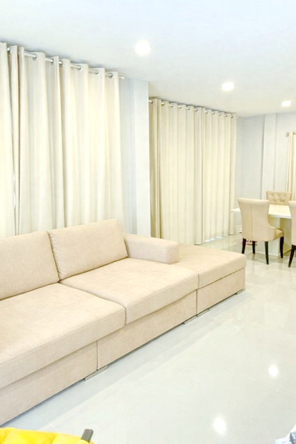 ประกาศฟรี! ซื้อ-ขาย-เช่า คอนโด บ้าน ทาวน์โฮม ที่ดิน และพื้นที่เชิงพาณิชย์ทั่วประเทศไทย ทุกทำเล ทุกงบประมาณ ไม่มีค่าใช้จ่าย ลงง่าย ขายไว เข้าถึงผู้ซื้อโดยตรง 5 269024pic4.jpg