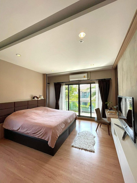 ประกาศฟรี! ซื้อ-ขาย-เช่า คอนโด บ้าน ทาวน์โฮม ที่ดิน และพื้นที่เชิงพาณิชย์ทั่วประเทศไทย ทุกทำเล ทุกงบประมาณ ไม่มีค่าใช้จ่าย ลงง่าย ขายไว เข้าถึงผู้ซื้อโดยตรง 5 295005pic4.jpg