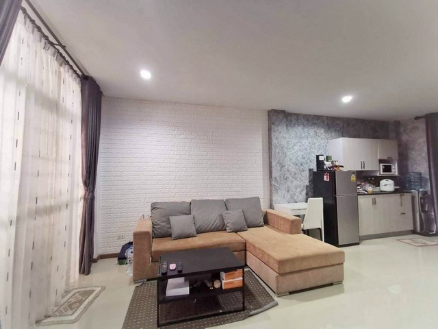 ประกาศฟรี! ซื้อ-ขาย-เช่า คอนโด บ้าน ทาวน์โฮม ที่ดิน และพื้นที่เชิงพาณิชย์ทั่วประเทศไทย ทุกทำเล ทุกงบประมาณ ไม่มีค่าใช้จ่าย ลงง่าย ขายไว เข้าถึงผู้ซื้อโดยตรง 4 166736pic3.jpg