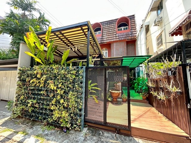 ประกาศฟรี! ซื้อ-ขาย-เช่า คอนโด บ้าน ทาวน์โฮม ที่ดิน และพื้นที่เชิงพาณิชย์ทั่วประเทศไทย ทุกทำเล ทุกงบประมาณ ไม่มีค่าใช้จ่าย ลงง่าย ขายไว เข้าถึงผู้ซื้อโดยตรง 5 526523pic4.jpg