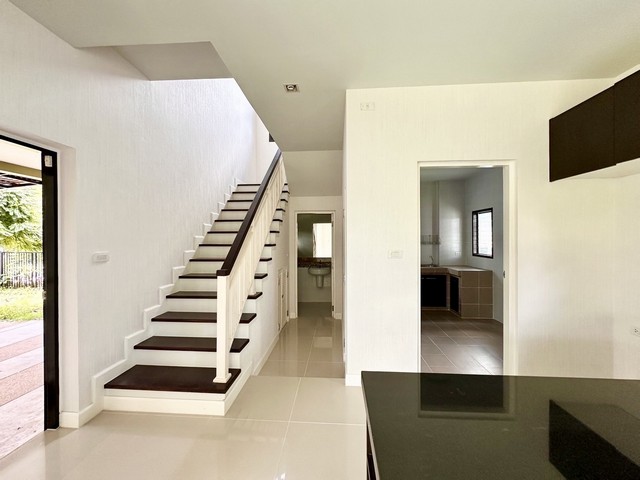 ประกาศฟรี! ซื้อ-ขาย-เช่า คอนโด บ้าน ทาวน์โฮม ที่ดิน และพื้นที่เชิงพาณิชย์ทั่วประเทศไทย ทุกทำเล ทุกงบประมาณ ไม่มีค่าใช้จ่าย ลงง่าย ขายไว เข้าถึงผู้ซื้อโดยตรง 5 17317pic4.jpg