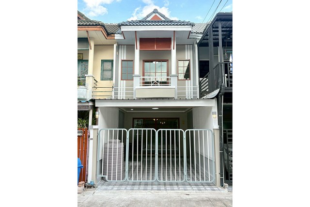 ประกาศฟรี! ซื้อ-ขาย-เช่า คอนโด บ้าน ทาวน์โฮม ที่ดิน และพื้นที่เชิงพาณิชย์ทั่วประเทศไทย ทุกทำเล ทุกงบประมาณ ไม่มีค่าใช้จ่าย ลงง่าย ขายไว เข้าถึงผู้ซื้อโดยตรง 2 321723pic1.jpg