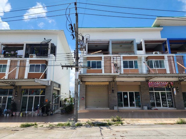 ประกาศฟรี! ซื้อ-ขาย-เช่า คอนโด บ้าน ทาวน์โฮม ที่ดิน และพื้นที่เชิงพาณิชย์ทั่วประเทศไทย ทุกทำเล ทุกงบประมาณ ไม่มีค่าใช้จ่าย ลงง่าย ขายไว เข้าถึงผู้ซื้อโดยตรง 5 270812pic4.jpg