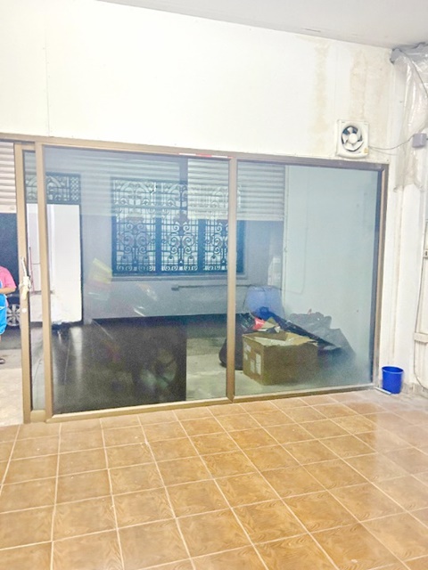 ประกาศฟรี! ซื้อ-ขาย-เช่า คอนโด บ้าน ทาวน์โฮม ที่ดิน และพื้นที่เชิงพาณิชย์ทั่วประเทศไทย ทุกทำเล ทุกงบประมาณ ไม่มีค่าใช้จ่าย ลงง่าย ขายไว เข้าถึงผู้ซื้อโดยตรง 5 166721pic4.jpg