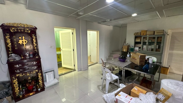 ประกาศฟรี! ซื้อ-ขาย-เช่า คอนโด บ้าน ทาวน์โฮม ที่ดิน และพื้นที่เชิงพาณิชย์ทั่วประเทศไทย ทุกทำเล ทุกงบประมาณ ไม่มีค่าใช้จ่าย ลงง่าย ขายไว เข้าถึงผู้ซื้อโดยตรง 5 526751pic4.jpg