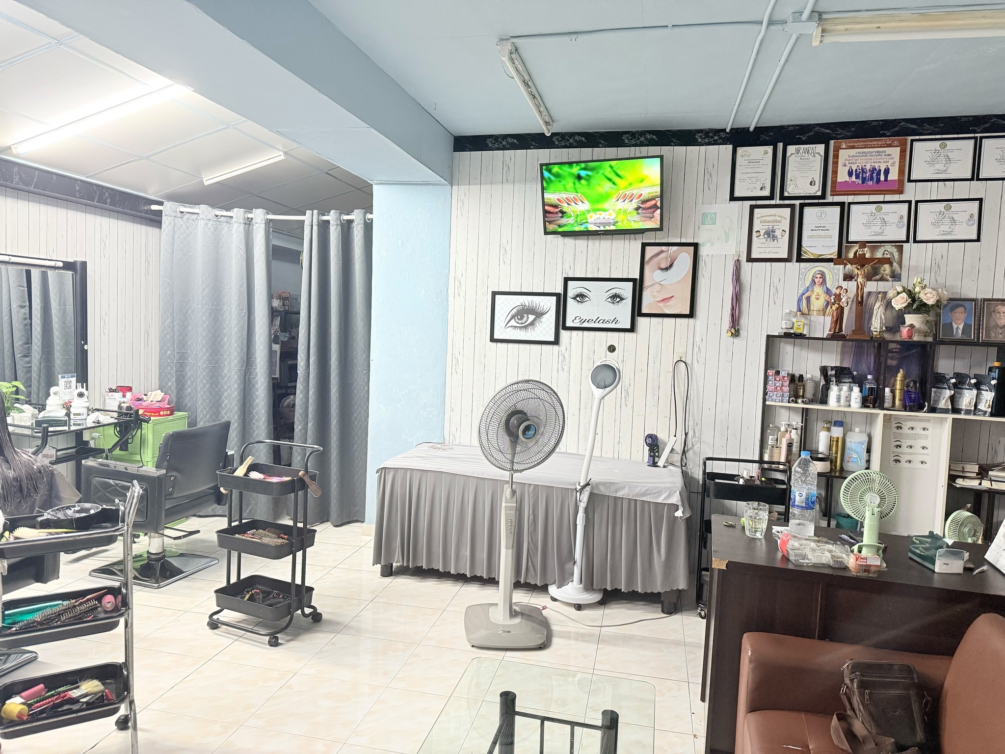 ประกาศฟรี! ซื้อ-ขาย-เช่า คอนโด บ้าน ทาวน์โฮม ที่ดิน และพื้นที่เชิงพาณิชย์ทั่วประเทศไทย ทุกทำเล ทุกงบประมาณ ไม่มีค่าใช้จ่าย ลงง่าย ขายไว เข้าถึงผู้ซื้อโดยตรง 4 272698pic3.jpg