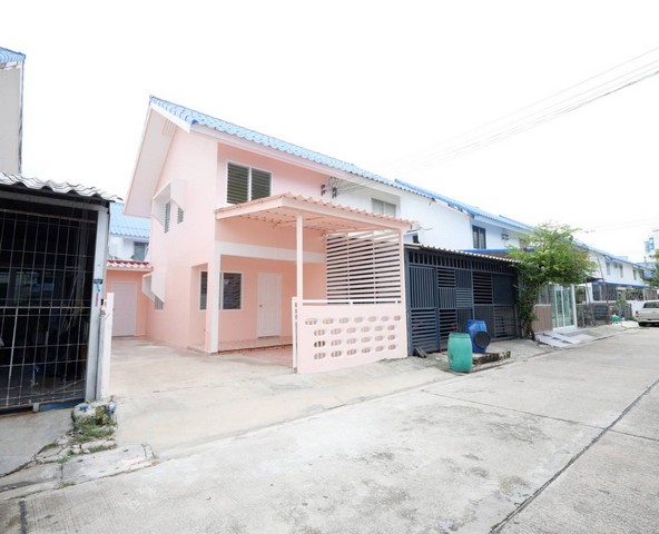 ประกาศฟรี! ซื้อ-ขาย-เช่า คอนโด บ้าน ทาวน์โฮม ที่ดิน และพื้นที่เชิงพาณิชย์ทั่วประเทศไทย ทุกทำเล ทุกงบประมาณ ไม่มีค่าใช้จ่าย ลงง่าย ขายไว เข้าถึงผู้ซื้อโดยตรง 3 274362pic2.jpg