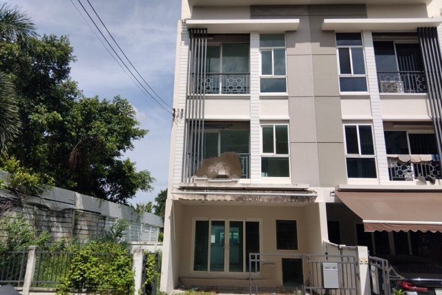 ประกาศฟรี! ซื้อ-ขาย-เช่า คอนโด บ้าน ทาวน์โฮม ที่ดิน และพื้นที่เชิงพาณิชย์ทั่วประเทศไทย ทุกทำเล ทุกงบประมาณ ไม่มีค่าใช้จ่าย ลงง่าย ขายไว เข้าถึงผู้ซื้อโดยตรง 2 270919pic1.jpg
