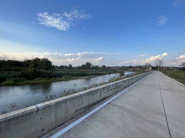 ประกาศฟรี! ซื้อ-ขาย-เช่า คอนโด บ้าน ทาวน์โฮม ที่ดิน และพื้นที่เชิงพาณิชย์ทั่วประเทศไทย ทุกทำเล ทุกงบประมาณ ไม่มีค่าใช้จ่าย ลงง่าย ขายไว เข้าถึงผู้ซื้อโดยตรง 5 274368pic4.jpg