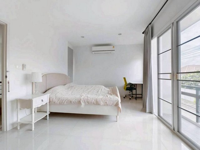 ประกาศฟรี! ซื้อ-ขาย-เช่า คอนโด บ้าน ทาวน์โฮม ที่ดิน และพื้นที่เชิงพาณิชย์ทั่วประเทศไทย ทุกทำเล ทุกงบประมาณ ไม่มีค่าใช้จ่าย ลงง่าย ขายไว เข้าถึงผู้ซื้อโดยตรง 5 273786pic4.jpg