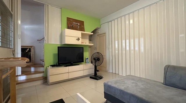 ประกาศฟรี! ซื้อ-ขาย-เช่า คอนโด บ้าน ทาวน์โฮม ที่ดิน และพื้นที่เชิงพาณิชย์ทั่วประเทศไทย ทุกทำเล ทุกงบประมาณ ไม่มีค่าใช้จ่าย ลงง่าย ขายไว เข้าถึงผู้ซื้อโดยตรง 4 274155pic3.jpg