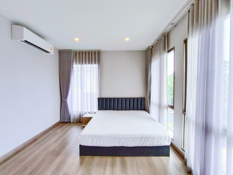 ประกาศฟรี! ซื้อ-ขาย-เช่า คอนโด บ้าน ทาวน์โฮม ที่ดิน และพื้นที่เชิงพาณิชย์ทั่วประเทศไทย ทุกทำเล ทุกงบประมาณ ไม่มีค่าใช้จ่าย ลงง่าย ขายไว เข้าถึงผู้ซื้อโดยตรง 5 275095pic4.jpg