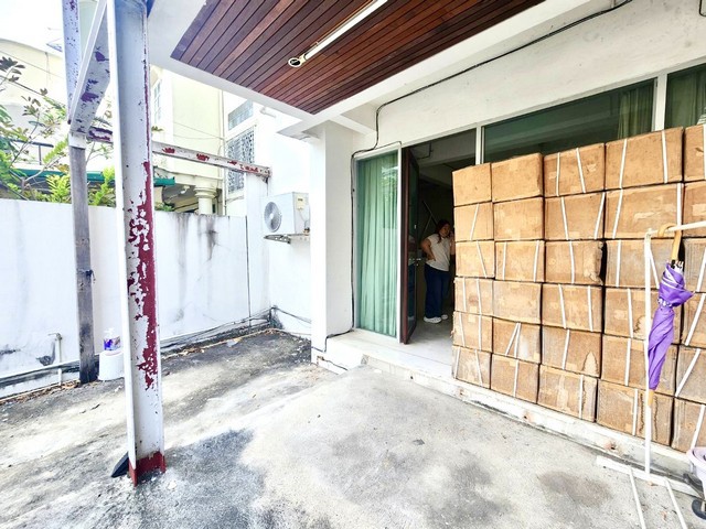 ประกาศฟรี! ซื้อ-ขาย-เช่า คอนโด บ้าน ทาวน์โฮม ที่ดิน และพื้นที่เชิงพาณิชย์ทั่วประเทศไทย ทุกทำเล ทุกงบประมาณ ไม่มีค่าใช้จ่าย ลงง่าย ขายไว เข้าถึงผู้ซื้อโดยตรง 4 275486pic3.jpg