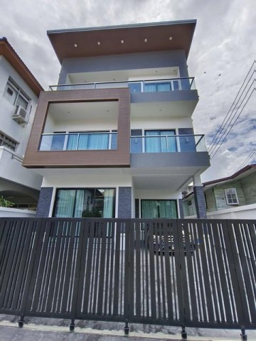 ประกาศฟรี! ซื้อ-ขาย-เช่า คอนโด บ้าน ทาวน์โฮม ที่ดิน และพื้นที่เชิงพาณิชย์ทั่วประเทศไทย ทุกทำเล ทุกงบประมาณ ไม่มีค่าใช้จ่าย ลงง่าย ขายไว เข้าถึงผู้ซื้อโดยตรง 2 529341pic1.jpg