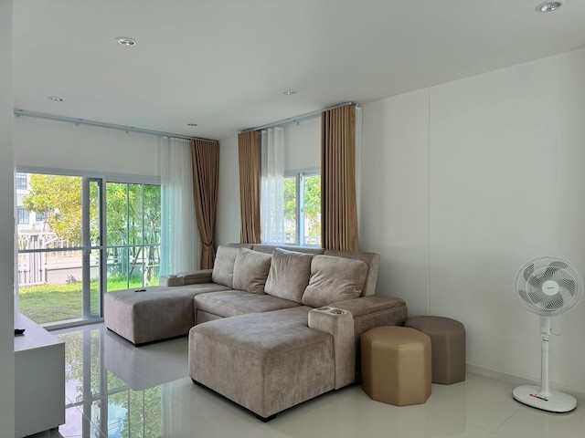 ประกาศฟรี! ซื้อ-ขาย-เช่า คอนโด บ้าน ทาวน์โฮม ที่ดิน และพื้นที่เชิงพาณิชย์ทั่วประเทศไทย ทุกทำเล ทุกงบประมาณ ไม่มีค่าใช้จ่าย ลงง่าย ขายไว เข้าถึงผู้ซื้อโดยตรง 4 295365pic3.jpg