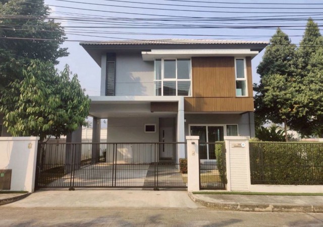 ประกาศฟรี! ซื้อ-ขาย-เช่า คอนโด บ้าน ทาวน์โฮม ที่ดิน และพื้นที่เชิงพาณิชย์ทั่วประเทศไทย ทุกทำเล ทุกงบประมาณ ไม่มีค่าใช้จ่าย ลงง่าย ขายไว เข้าถึงผู้ซื้อโดยตรง 2 276547pic1.jpg