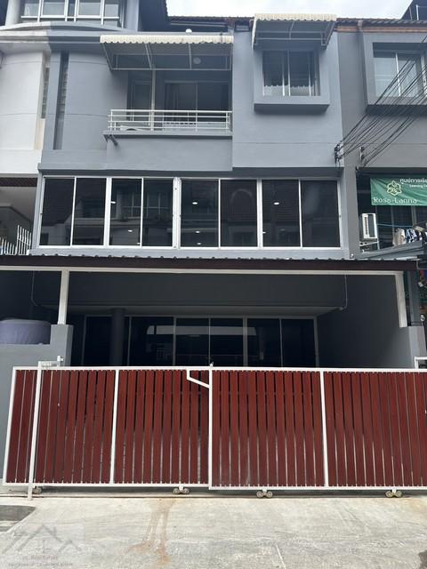 ประกาศฟรี! ซื้อ-ขาย-เช่า คอนโด บ้าน ทาวน์โฮม ที่ดิน และพื้นที่เชิงพาณิชย์ทั่วประเทศไทย ทุกทำเล ทุกงบประมาณ ไม่มีค่าใช้จ่าย ลงง่าย ขายไว เข้าถึงผู้ซื้อโดยตรง 2 527222pic1.jpg
