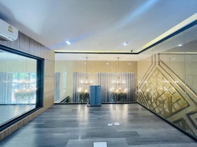 ประกาศฟรี! ซื้อ-ขาย-เช่า คอนโด บ้าน ทาวน์โฮม ที่ดิน และพื้นที่เชิงพาณิชย์ทั่วประเทศไทย ทุกทำเล ทุกงบประมาณ ไม่มีค่าใช้จ่าย ลงง่าย ขายไว เข้าถึงผู้ซื้อโดยตรง 2 274191pic1.jpg