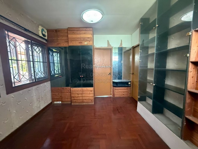 ประกาศฟรี! ซื้อ-ขาย-เช่า คอนโด บ้าน ทาวน์โฮม ที่ดิน และพื้นที่เชิงพาณิชย์ทั่วประเทศไทย ทุกทำเล ทุกงบประมาณ ไม่มีค่าใช้จ่าย ลงง่าย ขายไว เข้าถึงผู้ซื้อโดยตรง 4 529757pic3.jpg