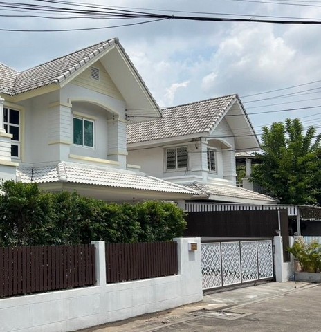 ประกาศฟรี! ซื้อ-ขาย-เช่า คอนโด บ้าน ทาวน์โฮม ที่ดิน และพื้นที่เชิงพาณิชย์ทั่วประเทศไทย ทุกทำเล ทุกงบประมาณ ไม่มีค่าใช้จ่าย ลงง่าย ขายไว เข้าถึงผู้ซื้อโดยตรง 2 529853pic1.jpg