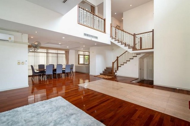 ประกาศฟรี! ซื้อ-ขาย-เช่า คอนโด บ้าน ทาวน์โฮม ที่ดิน และพื้นที่เชิงพาณิชย์ทั่วประเทศไทย ทุกทำเล ทุกงบประมาณ ไม่มีค่าใช้จ่าย ลงง่าย ขายไว เข้าถึงผู้ซื้อโดยตรง 4 274215pic3.jpg