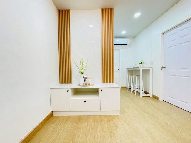 ประกาศฟรี! ซื้อ-ขาย-เช่า คอนโด บ้าน ทาวน์โฮม ที่ดิน และพื้นที่เชิงพาณิชย์ทั่วประเทศไทย ทุกทำเล ทุกงบประมาณ ไม่มีค่าใช้จ่าย ลงง่าย ขายไว เข้าถึงผู้ซื้อโดยตรง 4 307904pic3.jpg