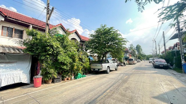 ประกาศฟรี! ซื้อ-ขาย-เช่า คอนโด บ้าน ทาวน์โฮม ที่ดิน และพื้นที่เชิงพาณิชย์ทั่วประเทศไทย ทุกทำเล ทุกงบประมาณ ไม่มีค่าใช้จ่าย ลงง่าย ขายไว เข้าถึงผู้ซื้อโดยตรง 4 296124pic3.jpg