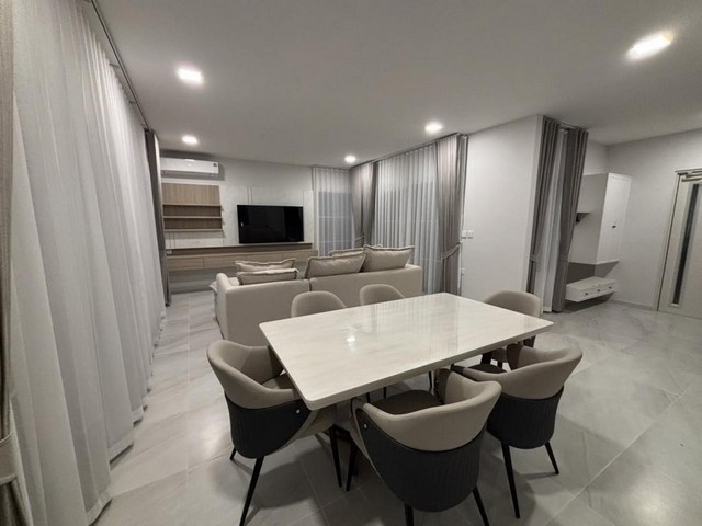 ประกาศฟรี! ซื้อ-ขาย-เช่า คอนโด บ้าน ทาวน์โฮม ที่ดิน และพื้นที่เชิงพาณิชย์ทั่วประเทศไทย ทุกทำเล ทุกงบประมาณ ไม่มีค่าใช้จ่าย ลงง่าย ขายไว เข้าถึงผู้ซื้อโดยตรง 5 530466pic4.jpg