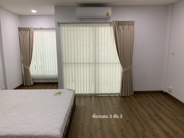 ประกาศฟรี! ซื้อ-ขาย-เช่า คอนโด บ้าน ทาวน์โฮม ที่ดิน และพื้นที่เชิงพาณิชย์ทั่วประเทศไทย ทุกทำเล ทุกงบประมาณ ไม่มีค่าใช้จ่าย ลงง่าย ขายไว เข้าถึงผู้ซื้อโดยตรง 5 324227pic4.jpg