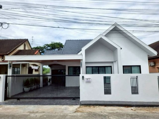 ประกาศฟรี! ซื้อ-ขาย-เช่า คอนโด บ้าน ทาวน์โฮม ที่ดิน และพื้นที่เชิงพาณิชย์ทั่วประเทศไทย ทุกทำเล ทุกงบประมาณ ไม่มีค่าใช้จ่าย ลงง่าย ขายไว เข้าถึงผู้ซื้อโดยตรง 2 279936pic1.jpg