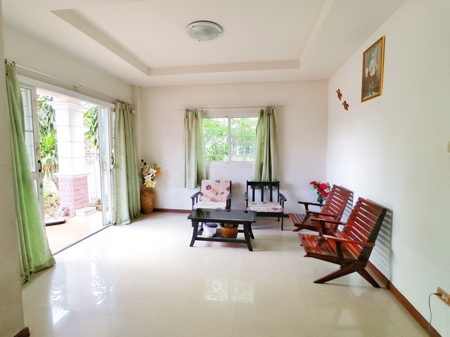 ประกาศฟรี! ซื้อ-ขาย-เช่า คอนโด บ้าน ทาวน์โฮม ที่ดิน และพื้นที่เชิงพาณิชย์ทั่วประเทศไทย ทุกทำเล ทุกงบประมาณ ไม่มีค่าใช้จ่าย ลงง่าย ขายไว เข้าถึงผู้ซื้อโดยตรง 5 167193pic4.jpg