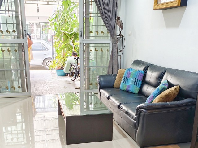 ประกาศฟรี! ซื้อ-ขาย-เช่า คอนโด บ้าน ทาวน์โฮม ที่ดิน และพื้นที่เชิงพาณิชย์ทั่วประเทศไทย ทุกทำเล ทุกงบประมาณ ไม่มีค่าใช้จ่าย ลงง่าย ขายไว เข้าถึงผู้ซื้อโดยตรง 3 167201pic2.jpg