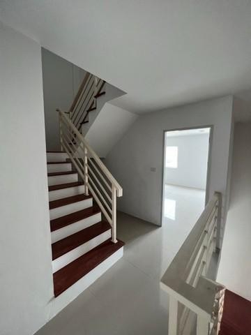 ประกาศฟรี! ซื้อ-ขาย-เช่า คอนโด บ้าน ทาวน์โฮม ที่ดิน และพื้นที่เชิงพาณิชย์ทั่วประเทศไทย ทุกทำเล ทุกงบประมาณ ไม่มีค่าใช้จ่าย ลงง่าย ขายไว เข้าถึงผู้ซื้อโดยตรง 4 274394pic3.jpg