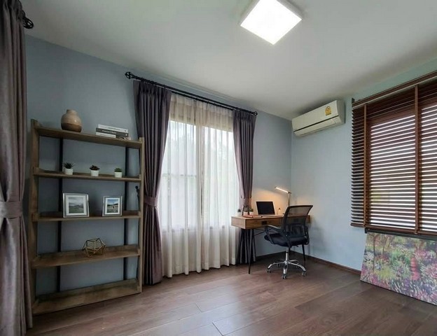 ประกาศฟรี! ซื้อ-ขาย-เช่า คอนโด บ้าน ทาวน์โฮม ที่ดิน และพื้นที่เชิงพาณิชย์ทั่วประเทศไทย ทุกทำเล ทุกงบประมาณ ไม่มีค่าใช้จ่าย ลงง่าย ขายไว เข้าถึงผู้ซื้อโดยตรง 5 532111pic4.jpg