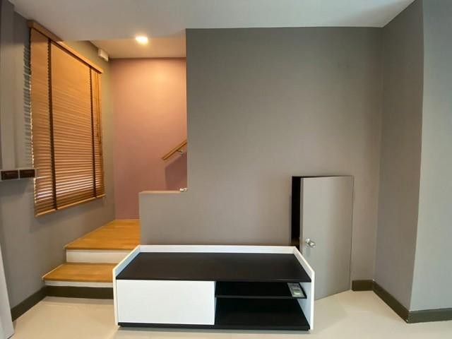 ประกาศฟรี! ซื้อ-ขาย-เช่า คอนโด บ้าน ทาวน์โฮม ที่ดิน และพื้นที่เชิงพาณิชย์ทั่วประเทศไทย ทุกทำเล ทุกงบประมาณ ไม่มีค่าใช้จ่าย ลงง่าย ขายไว เข้าถึงผู้ซื้อโดยตรง 4 532374pic3.jpg