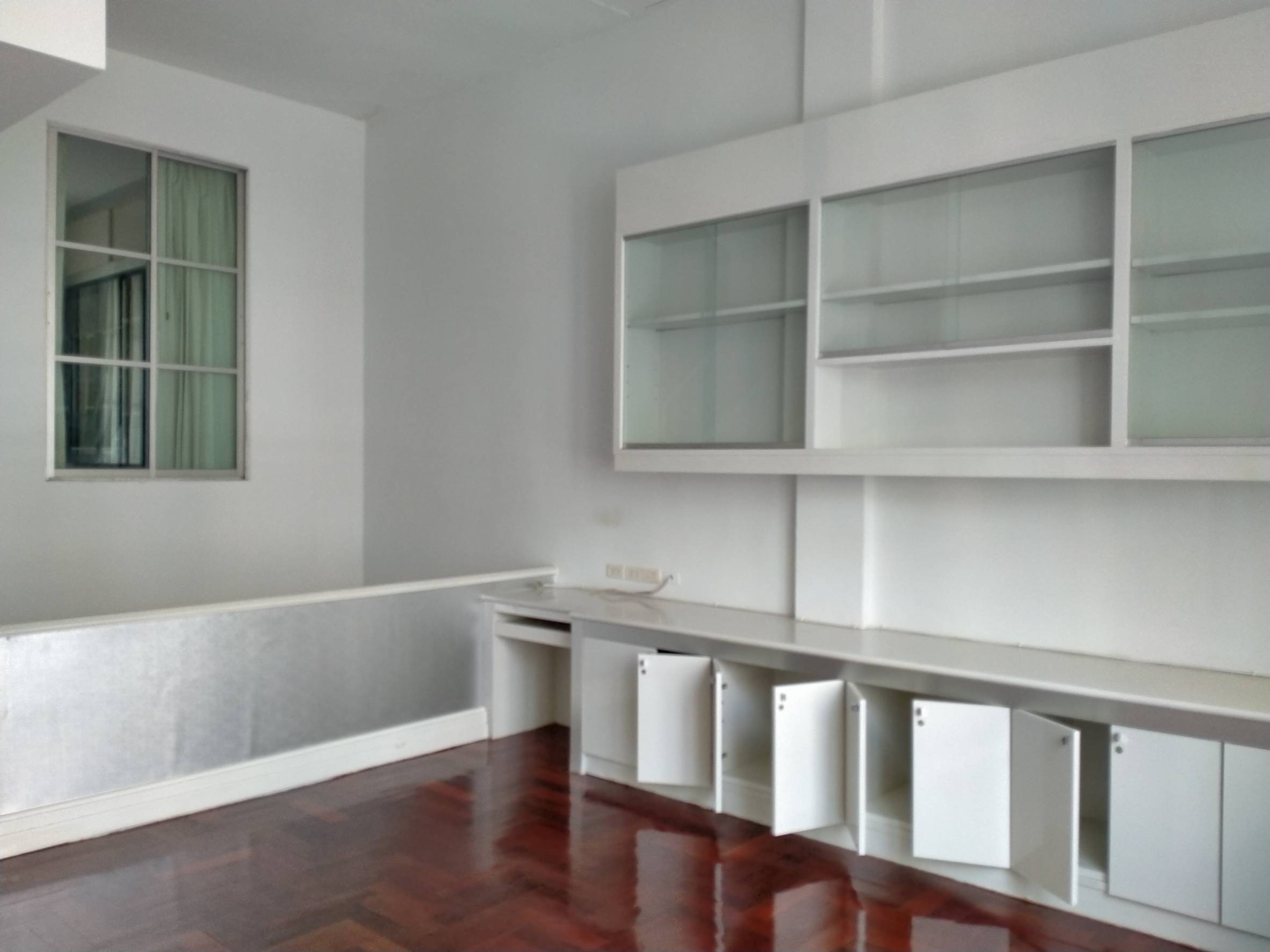 ประกาศฟรี! ซื้อ-ขาย-เช่า คอนโด บ้าน ทาวน์โฮม ที่ดิน และพื้นที่เชิงพาณิชย์ทั่วประเทศไทย ทุกทำเล ทุกงบประมาณ ไม่มีค่าใช้จ่าย ลงง่าย ขายไว เข้าถึงผู้ซื้อโดยตรง 5 52649.jpg