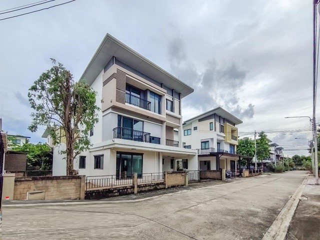 ประกาศฟรี! ซื้อ-ขาย-เช่า คอนโด บ้าน ทาวน์โฮม ที่ดิน และพื้นที่เชิงพาณิชย์ทั่วประเทศไทย ทุกทำเล ทุกงบประมาณ ไม่มีค่าใช้จ่าย ลงง่าย ขายไว เข้าถึงผู้ซื้อโดยตรง 2 167873pic1.jpg